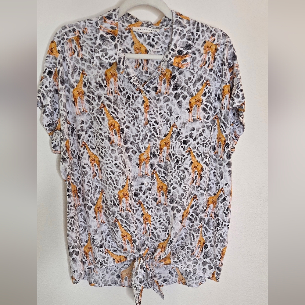 Jane and Delancey Giraffe Animal Print Blouse in Black, White & Orange - Size L